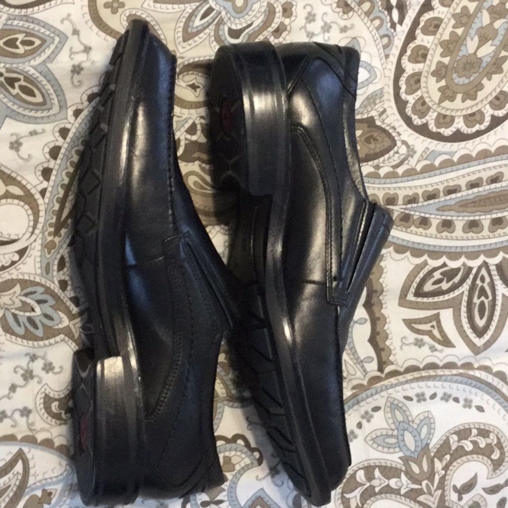 Men’s ECCO Black Leather Slip-On Shoe 44 - Picture 5 of 7